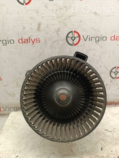 BMW 5 G30 G31 Ventola riscaldamento/ventilatore abitacolo 1035900093