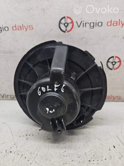 Volkswagen Golf VI Ventola riscaldamento/ventilatore abitacolo 1K2819015A