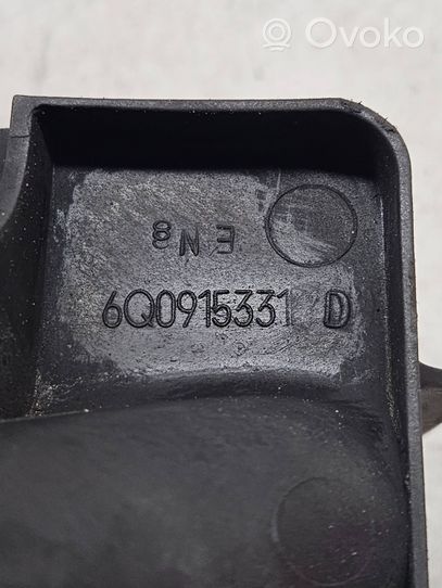 Volkswagen Polo IV 9N3 Boîte de batterie 6Q0915331D