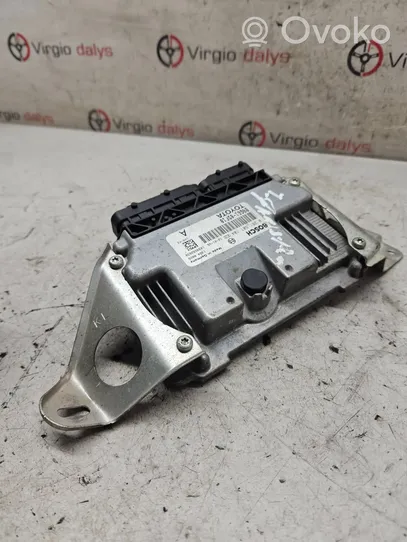 Toyota Yaris Sterownik / Moduł ECU 896610DF10