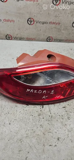 Mazda 2 Feux arrière / postérieurs D65151160