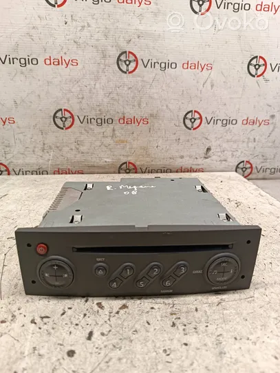 Renault Megane II Radio / CD-Player / DVD-Player / Navigation 8200607918