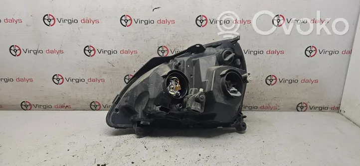 Renault Clio II Lampa przednia 15603000