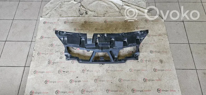 Renault Scenic II -  Grand scenic II Support de radiateur sur cadre face avant 8200140174