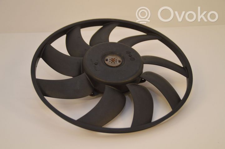 Audi A5 8T 8F Hélice moteur ventilateur 99345J