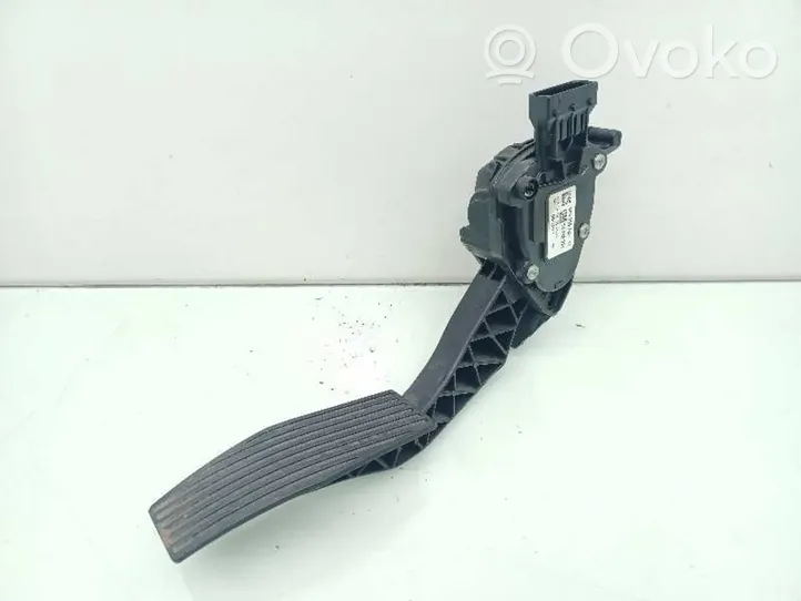 Hyundai Terracan Accelerator throttle pedal 13253781