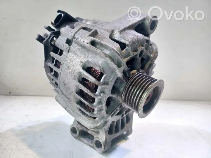 Mercedes-Benz CLK AMG A208 C208 Generatore/alternatore 1871861