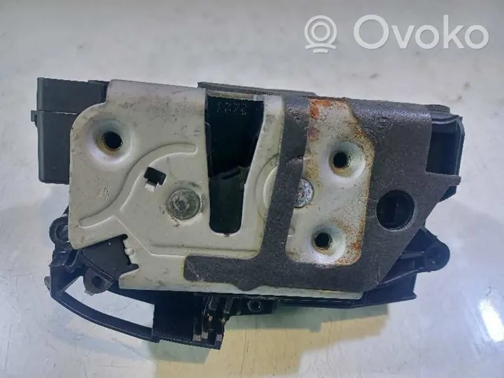 Ford Focus C-MAX Serratura portiera anteriore 2066073