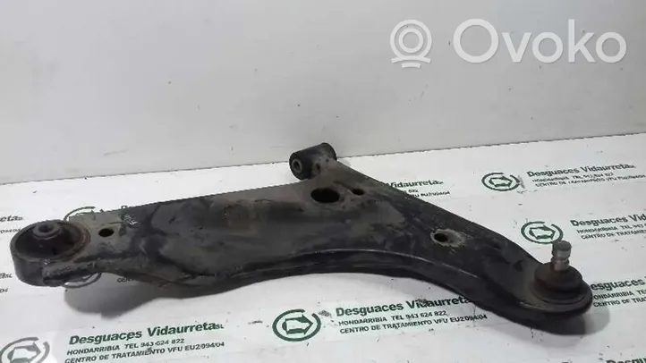 Hyundai i10 Triangle bras de suspension inférieur avant 545010X000