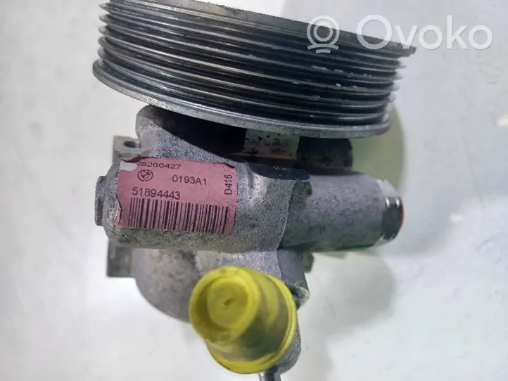 Opel Combo D Pompe de direction assistée 95513937