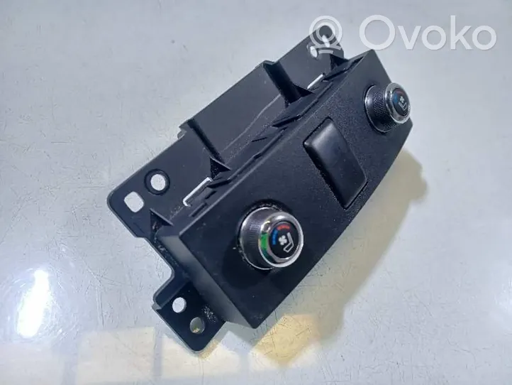 Infiniti FX Air conditioner control unit module 