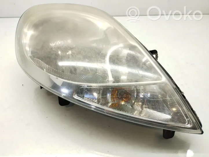 Nissan Primastar Faro/fanale 2601000Q0F