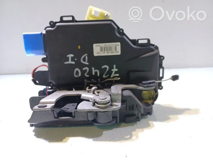 Volkswagen Multivan T5 Front door lock 7E1837015A