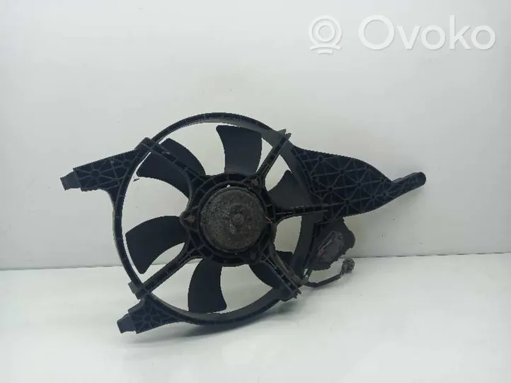 Nissan NP300 Ventilatore di raffreddamento elettrico del radiatore 92120EB400