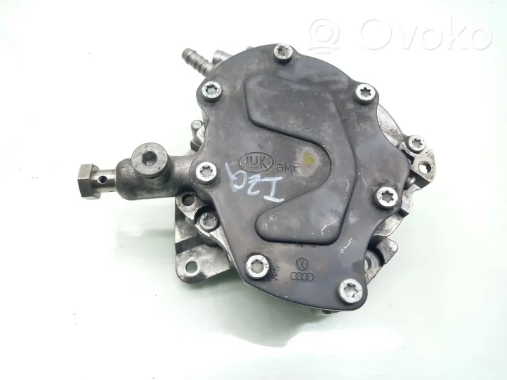 Volkswagen Touareg I Pompe d'injection de carburant à haute pression 07Z145209B