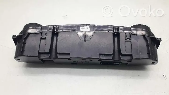 Mercedes-Benz E AMG W210 Climate control unit A2118300385