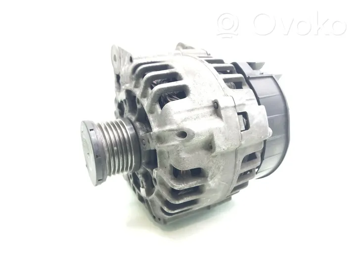 Renault Trafic II (X83) Generatore/alternatore 8200538407