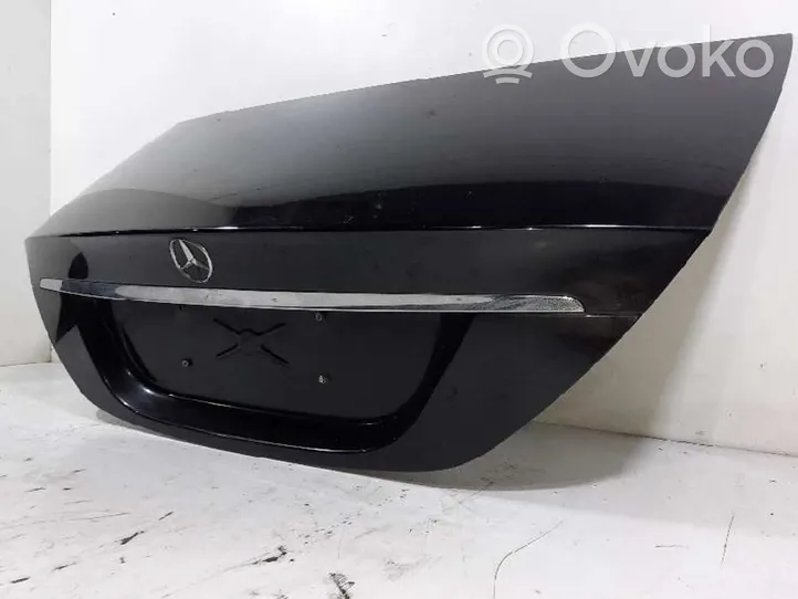 Mercedes-Benz CLS AMG C219 Grilles/couvercle de haut-parleur arrière A2197500075