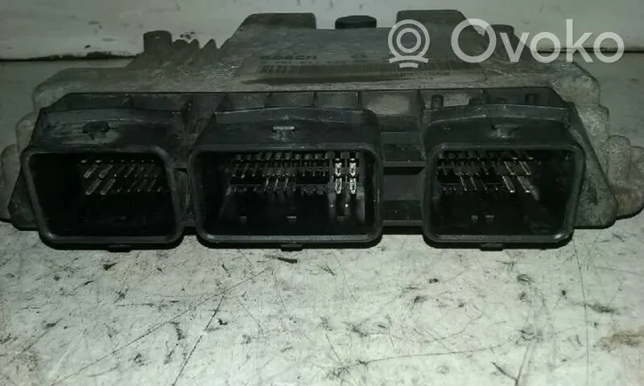 Opel Movano A Centralina/modulo motore ECU 8200311550