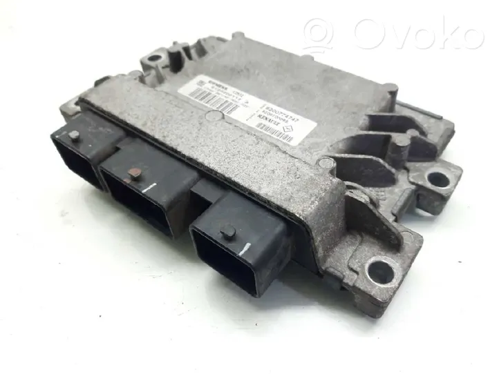 Renault Twingo III Блок управления двигателем ECU 8200774747