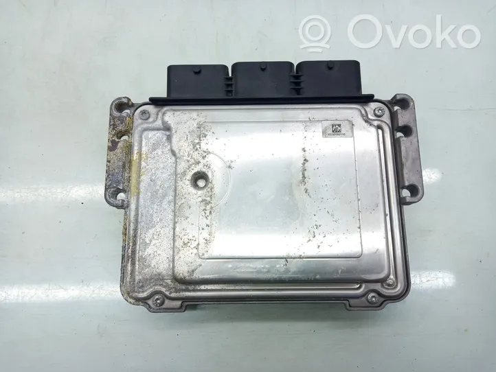 Ford Tourneo Komputer / Sterownik ECU silnika ET7112A650SB