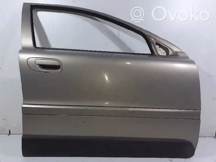 Volvo XC70 Drzwi przednie 8679661