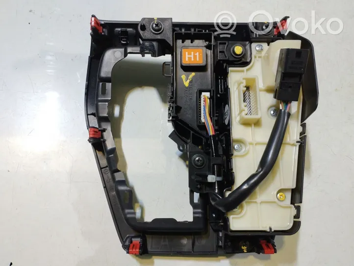 Toyota RAV 4 (XA50) Interrupteur / bouton multifonctionnel 