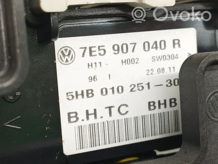 Volkswagen Multivan T5 Oro kondicionieriaus/ klimato/ pečiuko valdymo blokas (salone) 7E5907040AF