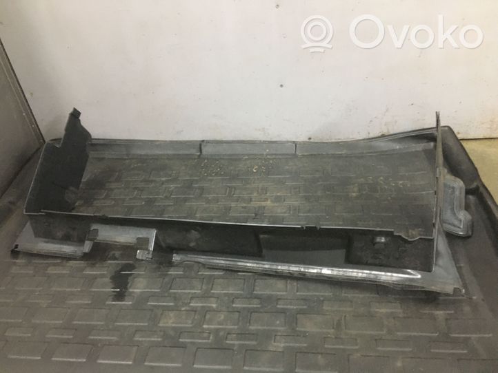 Land Rover Discovery Sport Jäähdyttimen lista GK728327AB