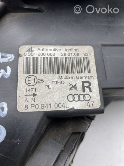 Audi A3 S3 8P Lampa przednia 8P0941004L