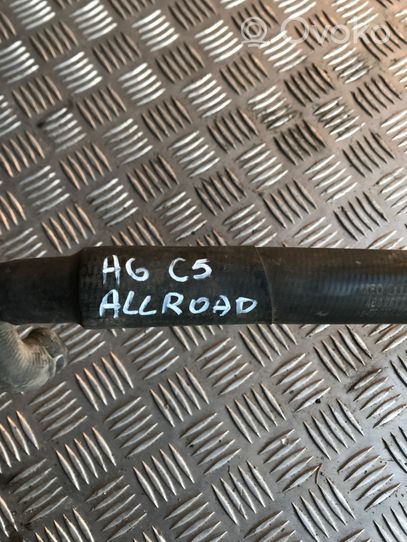 Audi A6 Allroad C5 Engine coolant pipe/hose 4B0261217B