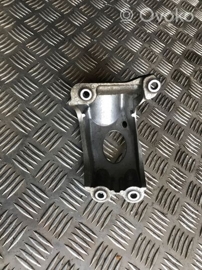 Audi A8 S8 D3 4E Supporto di montaggio scatola del cambio 4E0399114BB