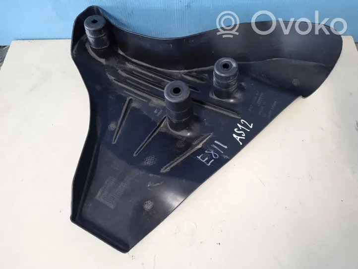 BMW 2 F45 Osłona tylna podwozia 6858414