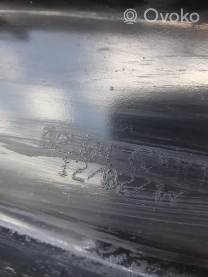 Renault Kadjar Ylempi jäähdyttimen ylätuen suojapaneeli 625046246R