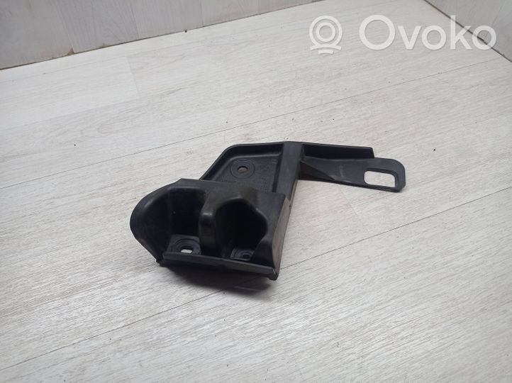 BMW X3 E83 Staffa angolare del supporto di montaggio del paraurti 3400956