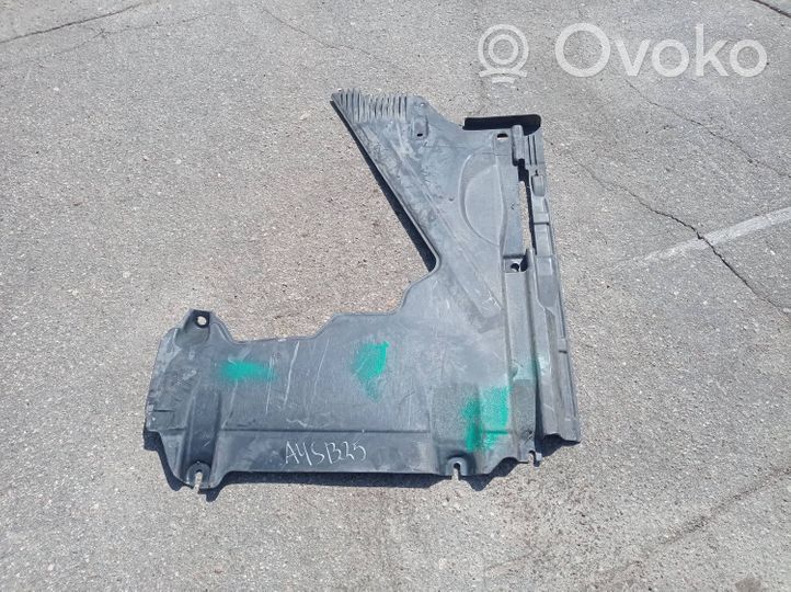 Audi A4 S4 B9 Vidurinė dugno apsauga 8w0825216e