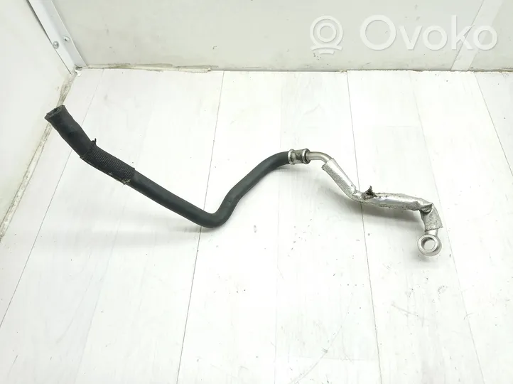 Audi A5 8T 8F Durite de refroidissement tube 06H121492D