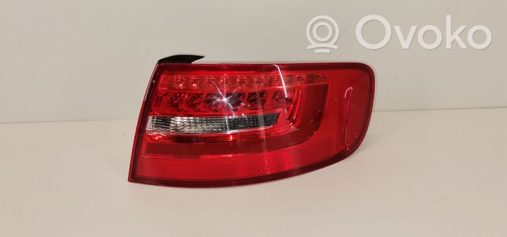 Audi A4 S4 B8 8K Lampa tylna 8K9945096D