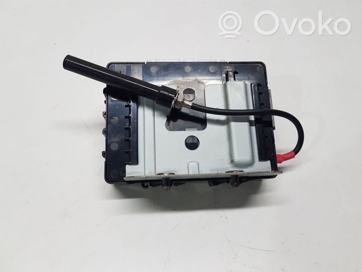 KIA Sportage Oven keskuslukituksen ohjausyksikön moduuli 954003U661