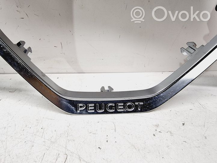 Peugeot 3008 II Boutons / interrupteurs volant 98123137ZD