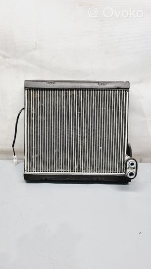 Honda CR-V Radiateur soufflant de chauffage 02E09J8523B