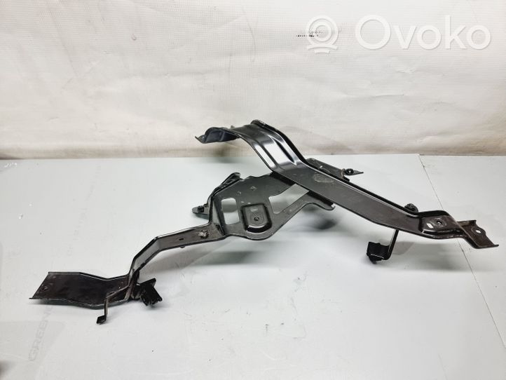 Honda CR-V Sangle de réservoir de carburant 17358TNYG02