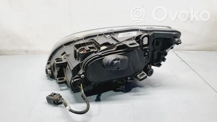 Volvo V60 Phare frontale 31395903