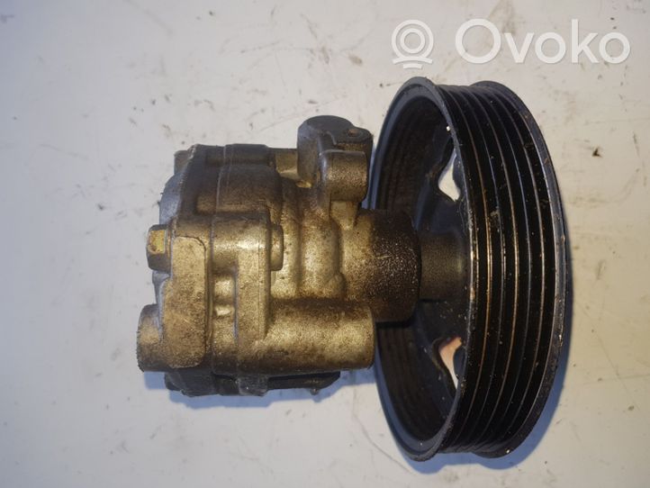 Opel Frontera B Power steering pump 