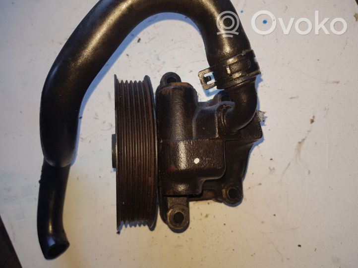 Ford Focus Pompe de direction assistée 4J4B0803