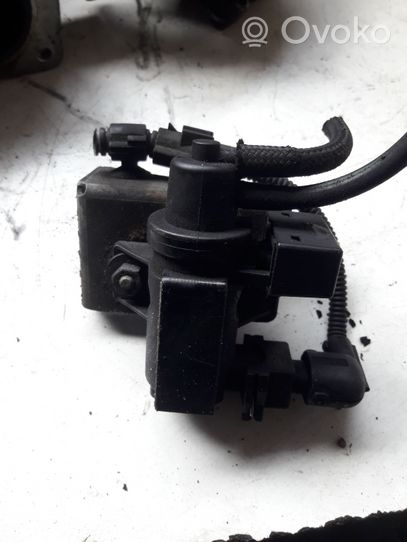 BMW 3 E92 E93 Vacuum valve 