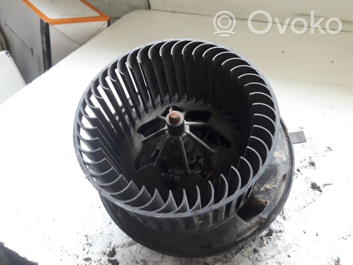 BMW 1 E82 E88 Heater fan/blower 982436H