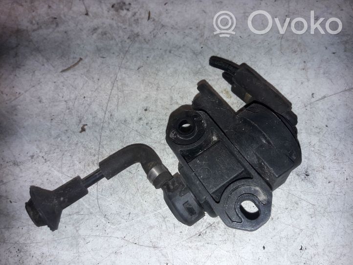 Citroen Xsara Picasso Vakuuminis vožtuvas 9635704380