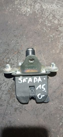 Skoda Octavia Mk2 (1Z) Takaluukun/tavaratilan lukon vastakappale 1Z5827501E