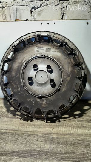 Volvo S40 Kołpaki nieoryginalne R15 30615582